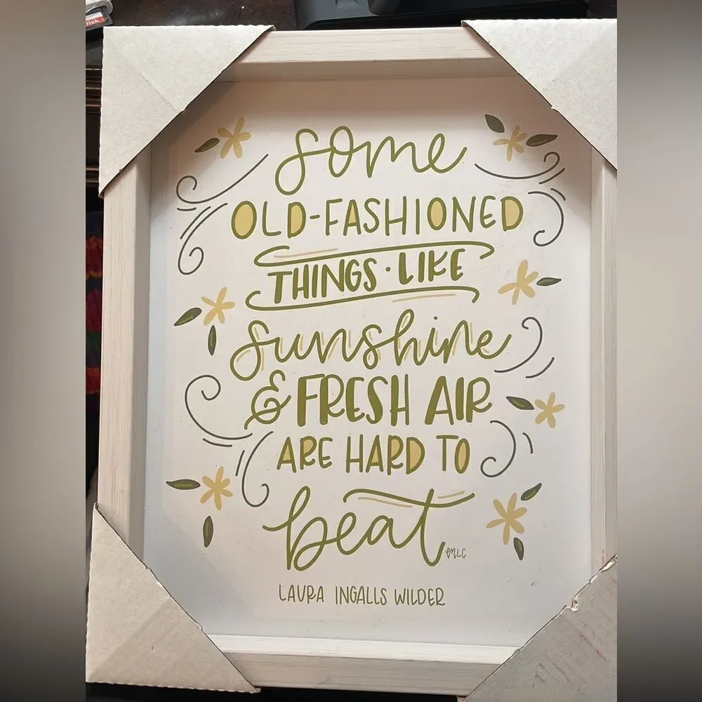 FRAMED ART WITH THOUGHTFUL SAYING‎
